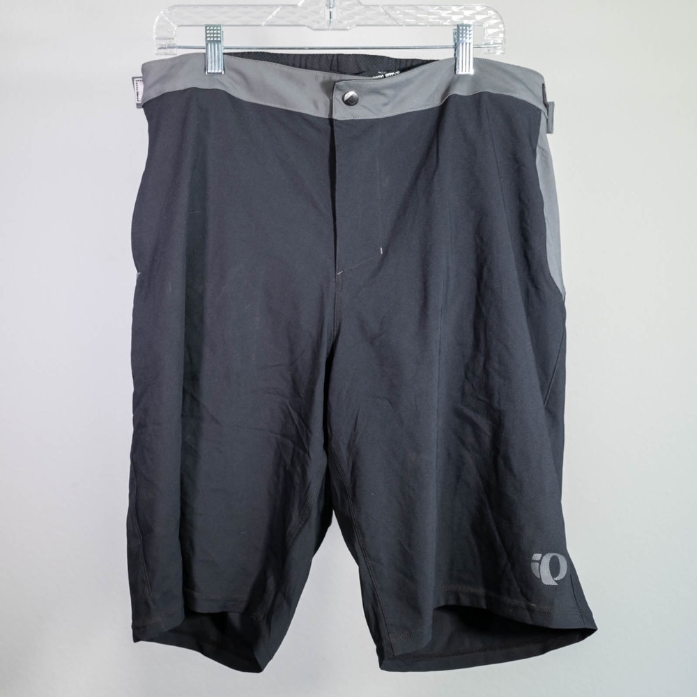 Pearl Izumi Mountain Biking Shorts